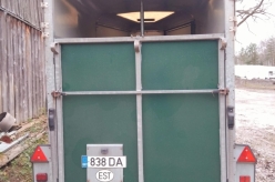 Hilläkeste talli arendamine